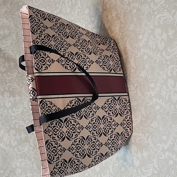 My Sweet Valentine Tote - Picture 5 of 5